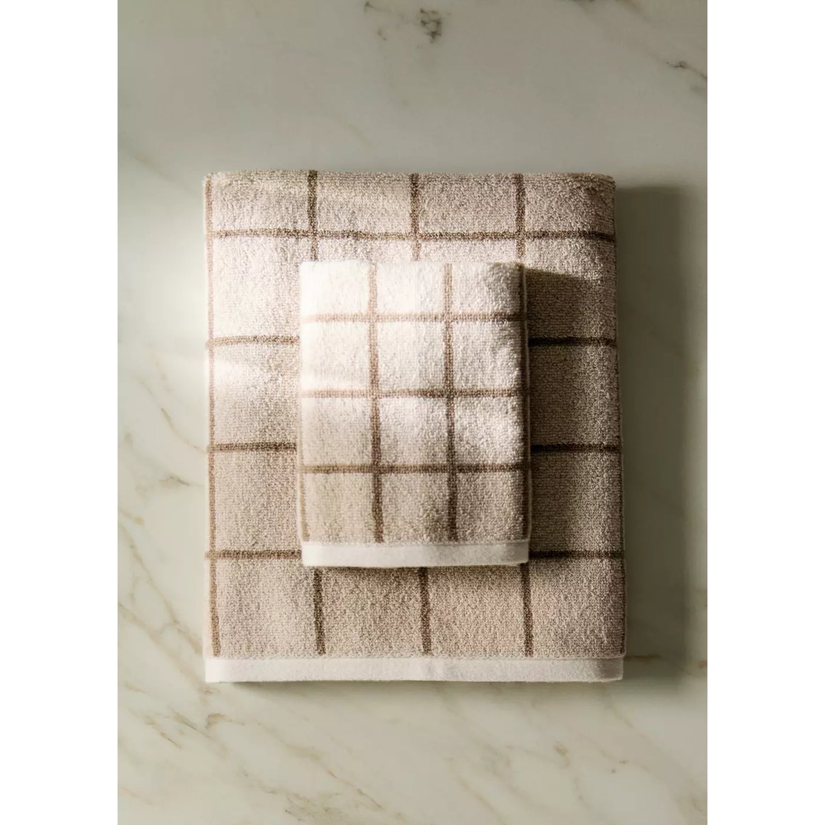 Drap de bain coton bouclette à carreaux marron, MANGO HOME