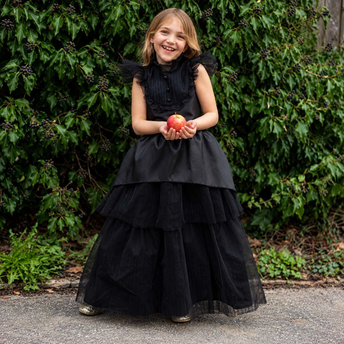 Déguisement enfant – Robe sorcière gothique noir, GREAT PRETENDERS