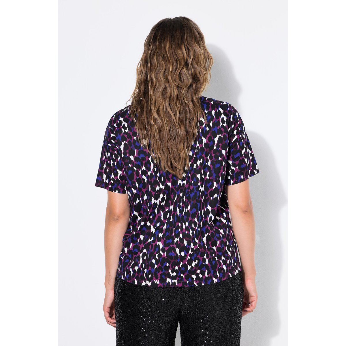 T-shirt manches courtes, motif léopard coloré mûres, STUDIO UNTOLD