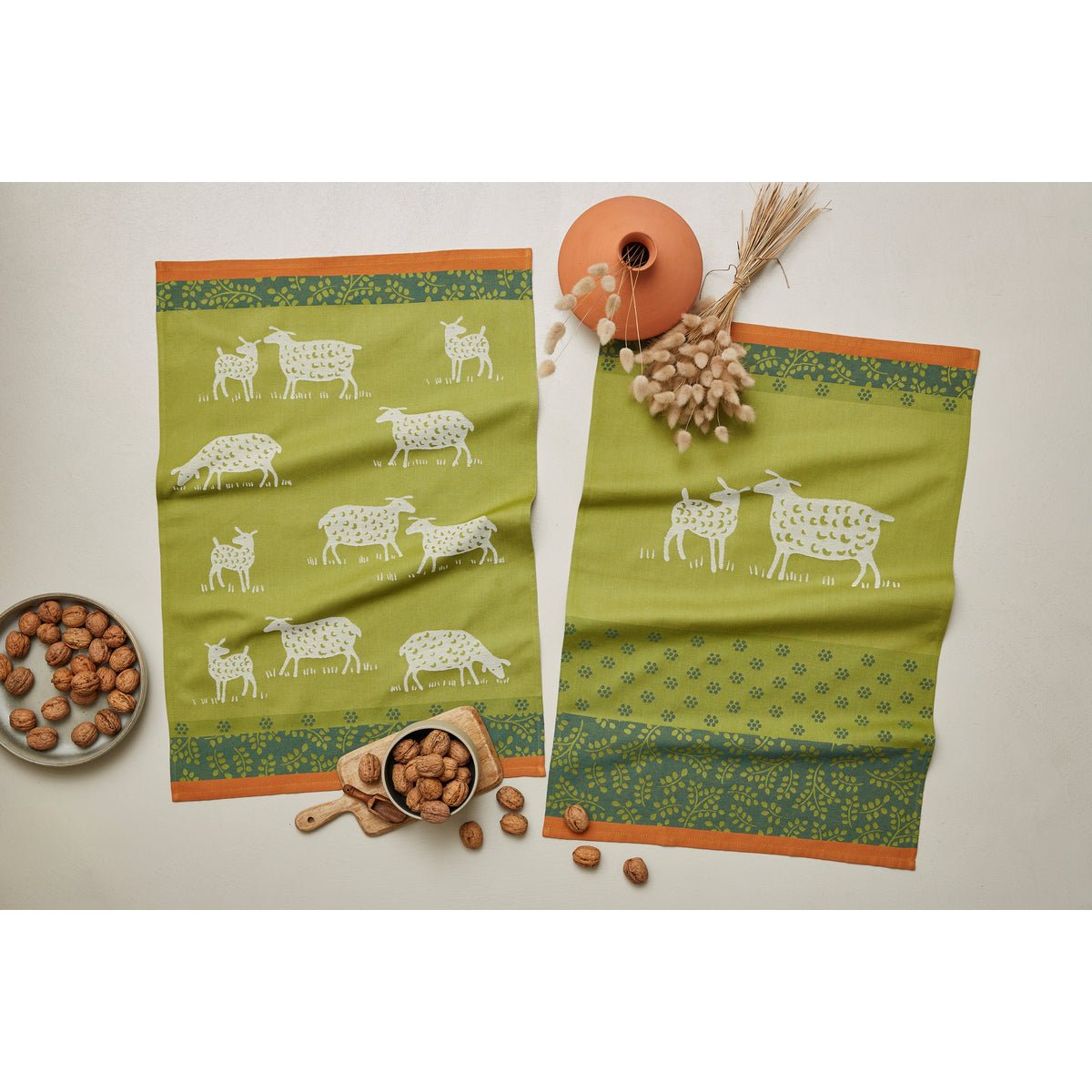 Torchon jacquard en coton MOUTON vert, COUCKE