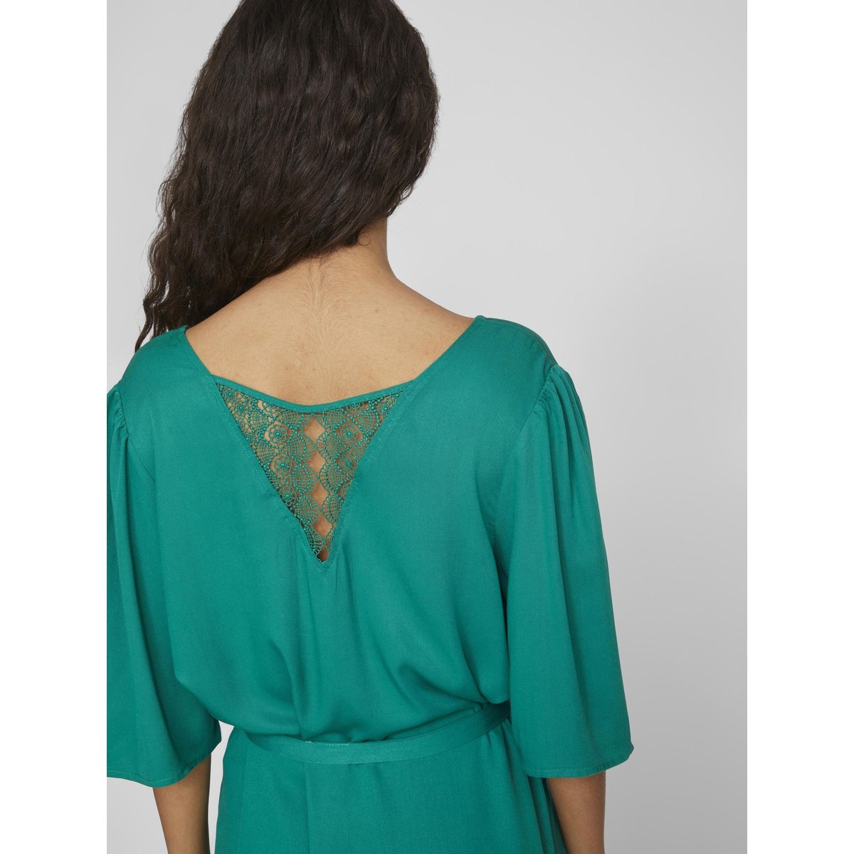 Robe droite, dos en dentelle vert, VILA