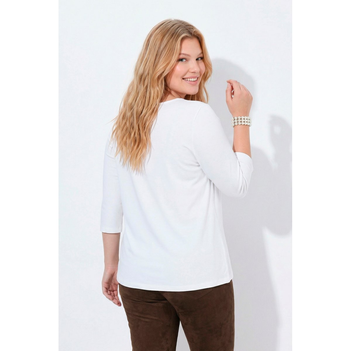 T-shirt brodé, coupe Classic Fit blanc cassé, ULLA POPKEN