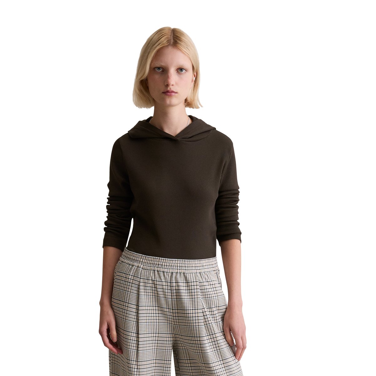 T-shirt long à capuche slim en doux jersey stretch coton bio modal marron foncé, MARC O’POLO DENIM