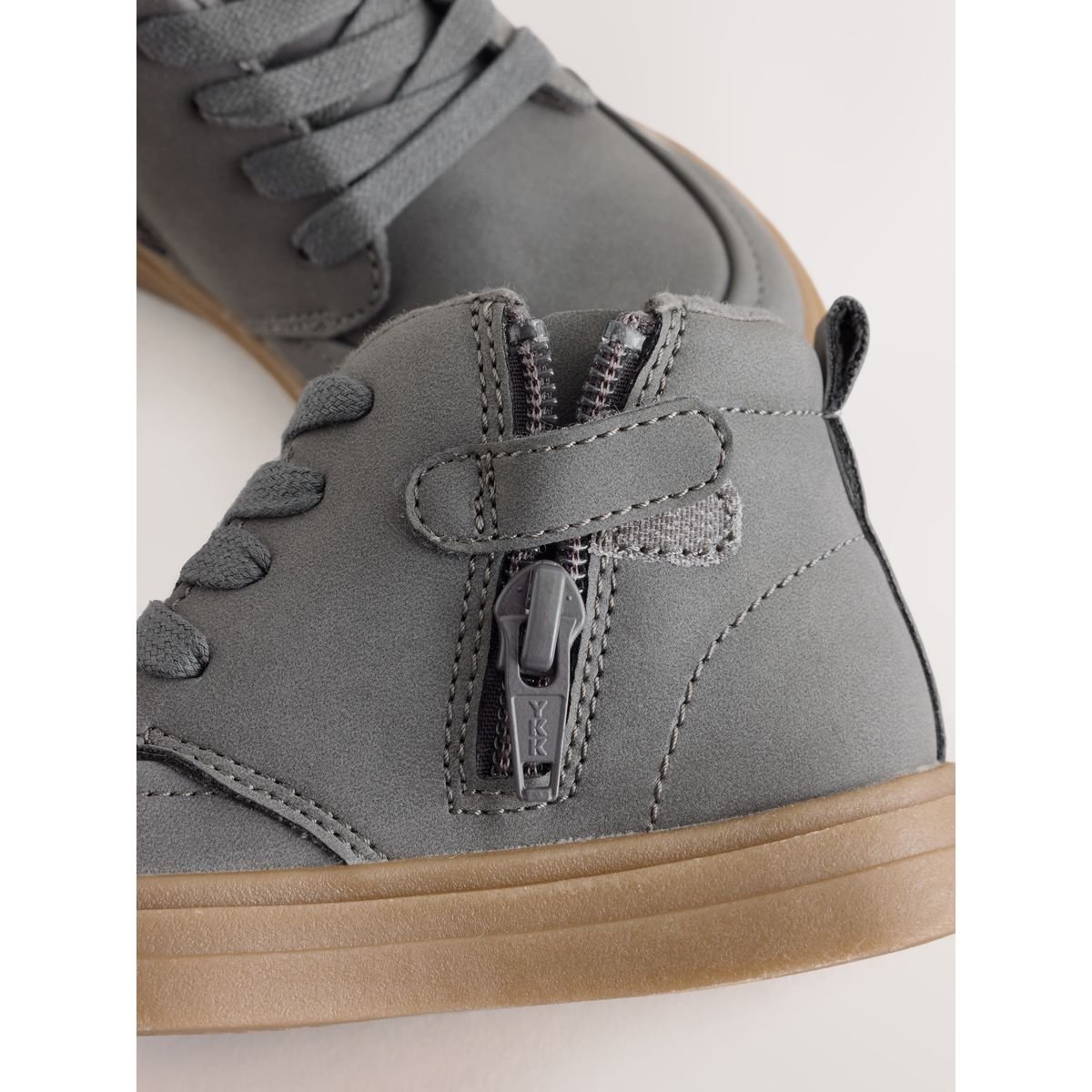 Bottines à lacets et doublure chaude gris, NEXT