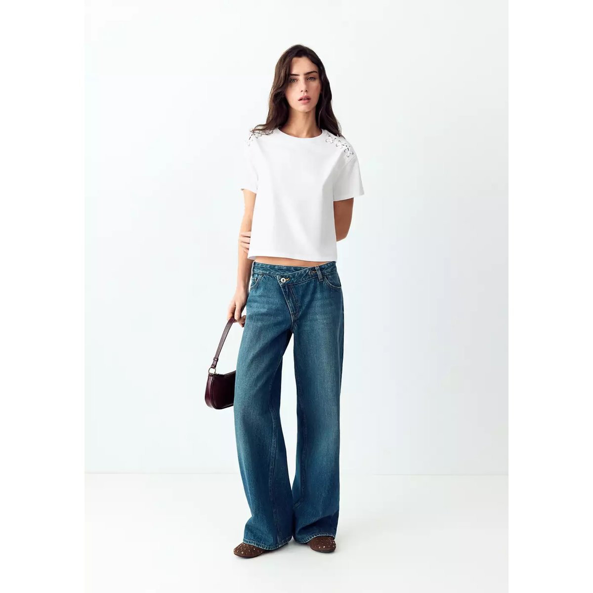 T-shirt ajusté à lacets croisés blanc cassé, MANGO TEEN