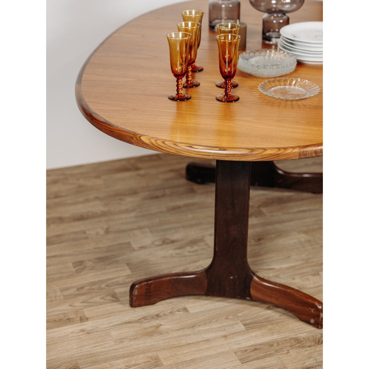 Table scandinave Karla N°1 - Bon état bois clair, DEBONGOUT