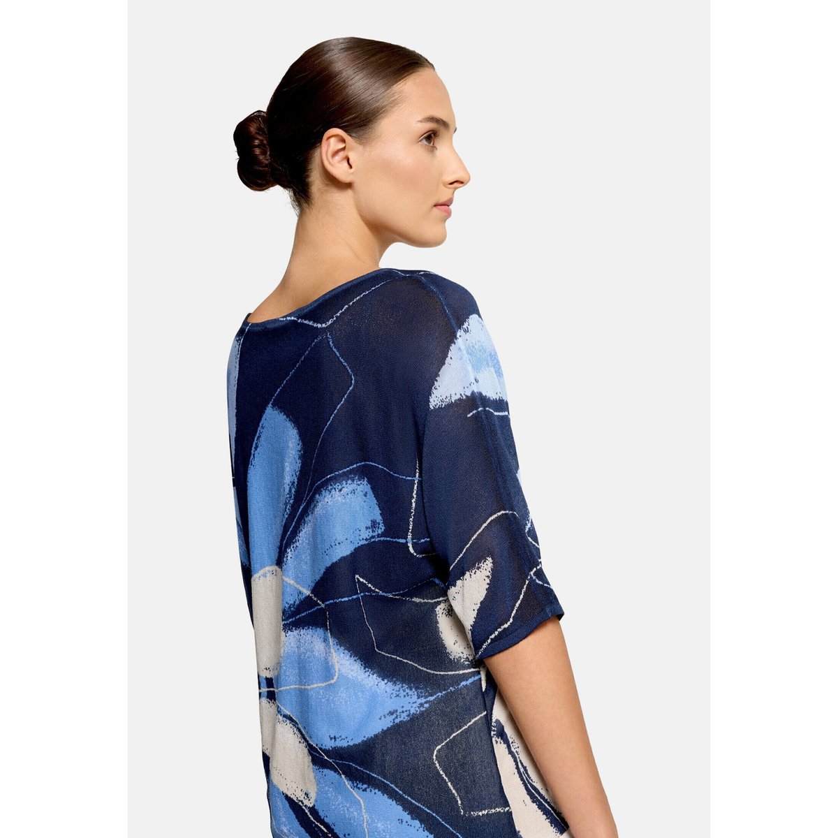 Pull-over en fine maille à imprimé bleu foncé/bleu, BETTY & CO