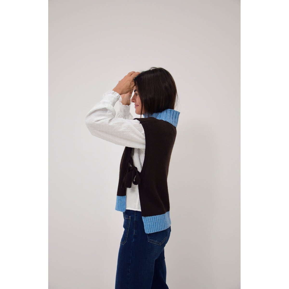 Pull sans manches liens latéraux BRUNA marron / bleu, MINDTRAVELER