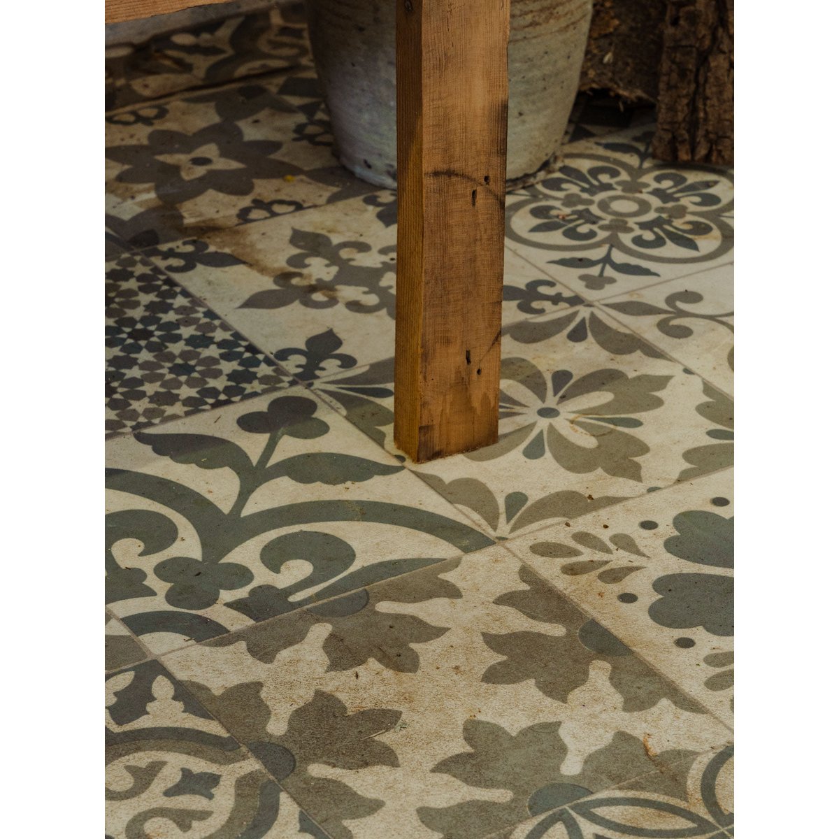 Table basse en bois Léonie N°1026 - Bon état bois clair, DEBONGOUT