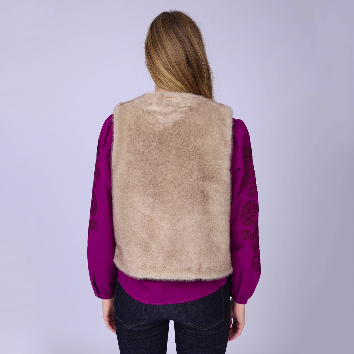 Gilet imitation fourrure taupe, MISE AU GREEN