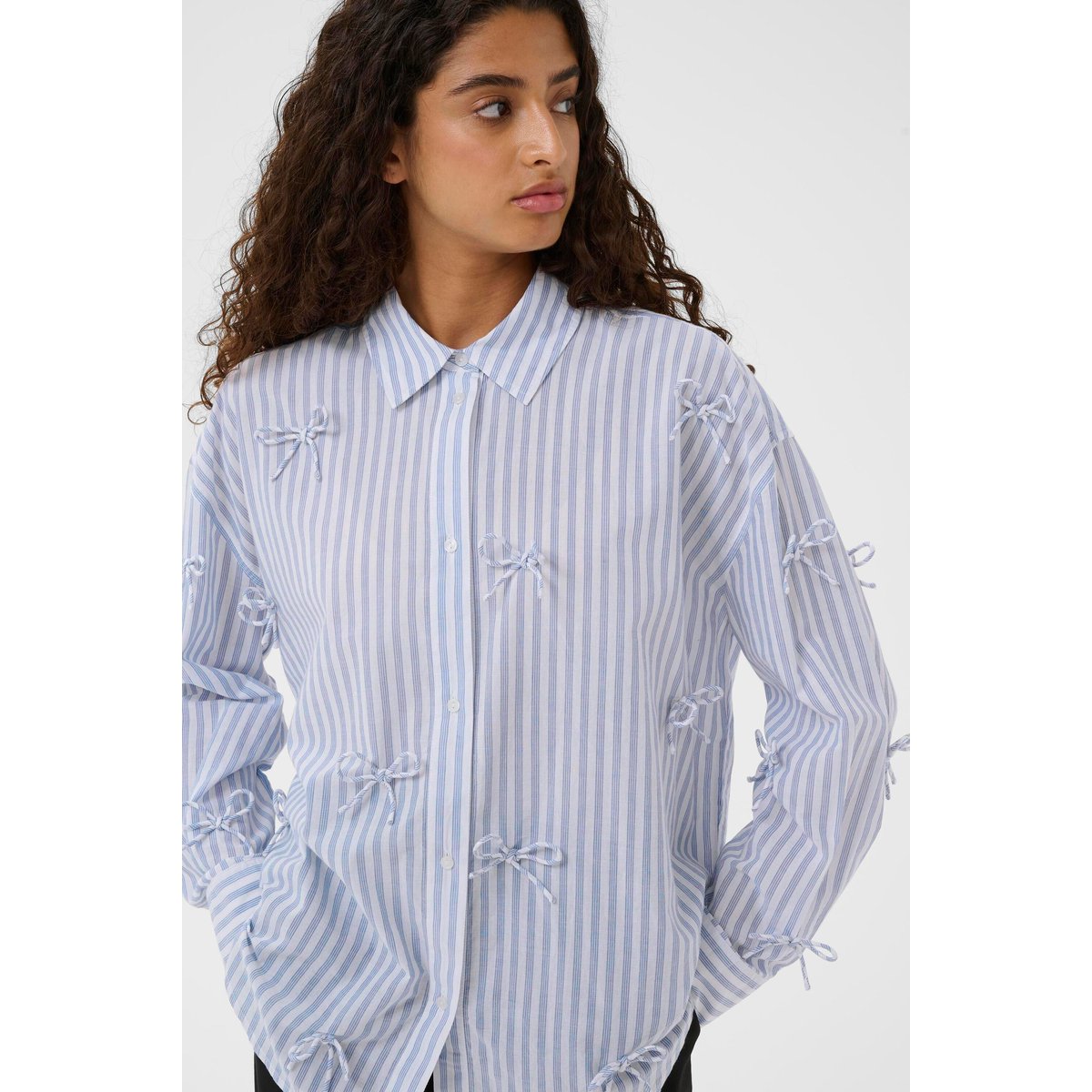 Chemise à manches longues blanc et bleu rayé, SOAKED IN LUXURY