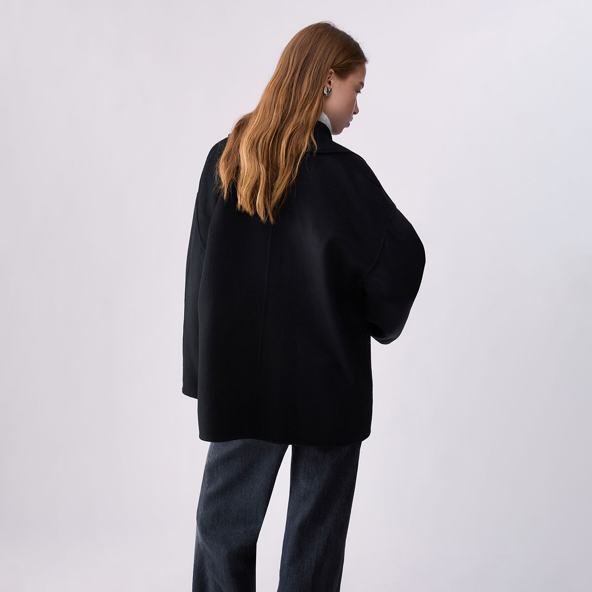 Manteau court en laine noir, LIU JO