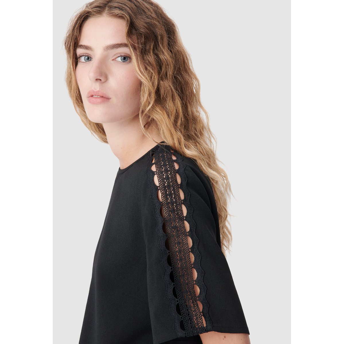 Top dentelle manches noir, IKKS