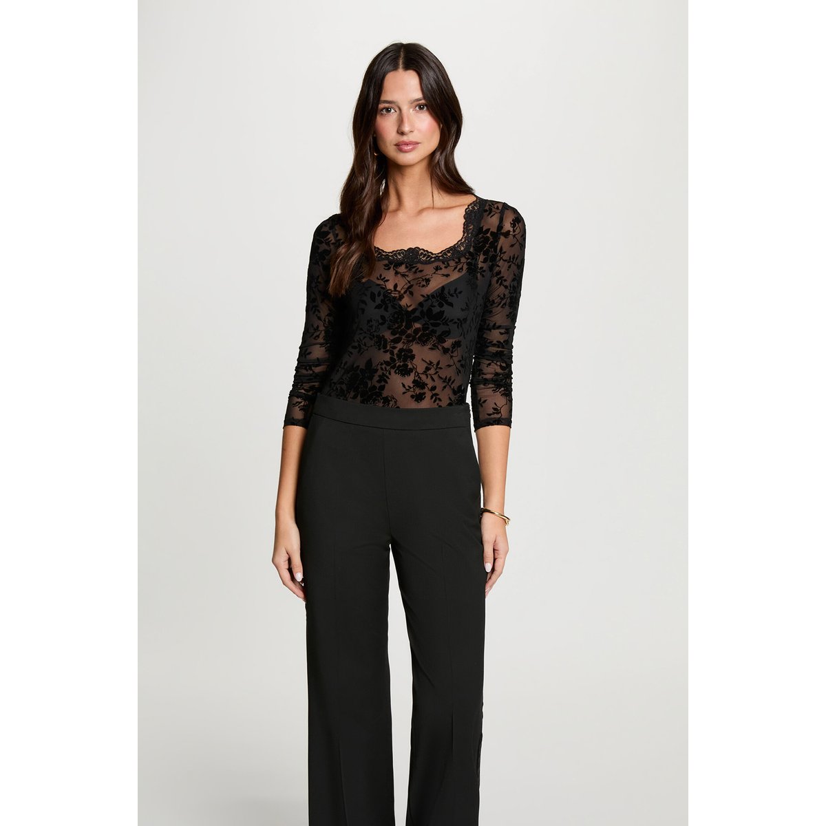 T-shirt dentelle col coeur noir, MORGAN