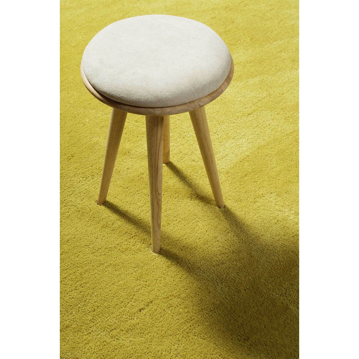 Tapis à poils longs doux pour salon , PISA jaune moutarde, HOMIE LIVING