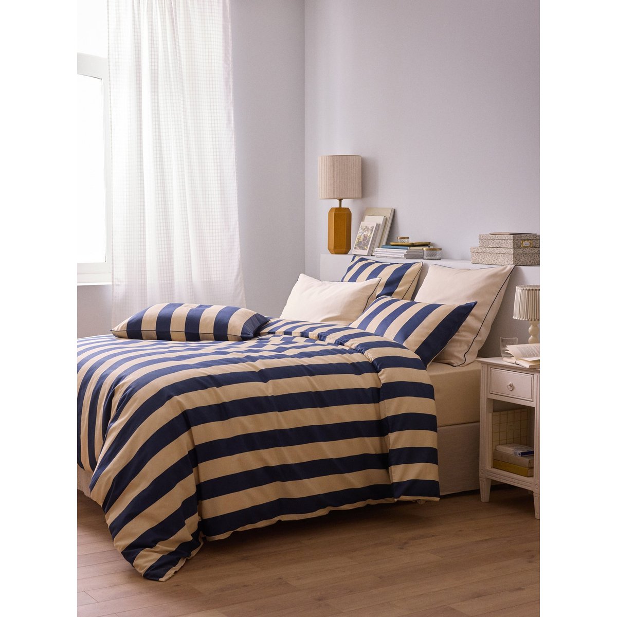 Taie d'oreiller satin de coton "MAXINE" rayure bleu/ecru, CYRILLUS