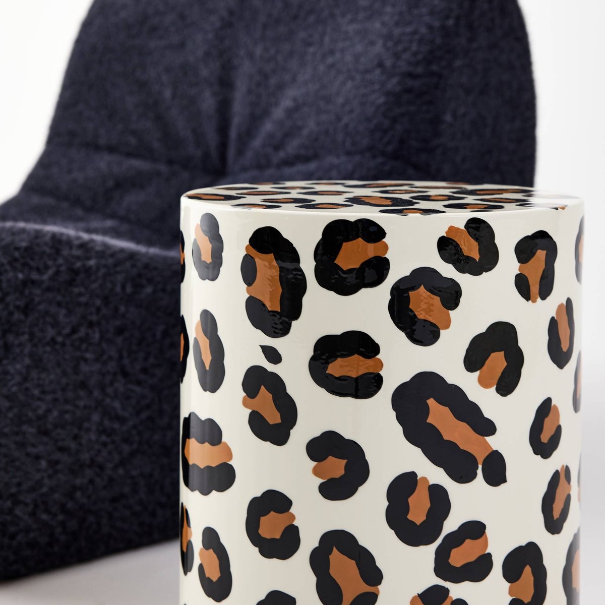 Table d'appoint, bout de canapé, table de chevet acier émaillé, motif léopard Ø33 x H 46cm NOKO léopard, SWEEEK