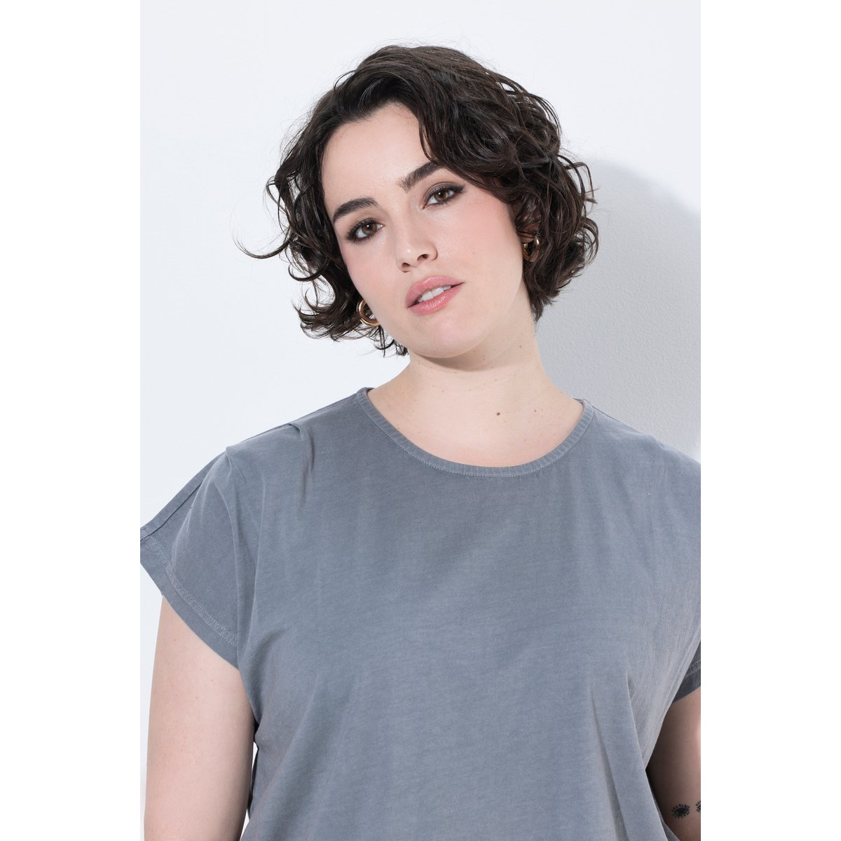 T-shirt oversize avec plis fantaisie gris, ULLA POPKEN