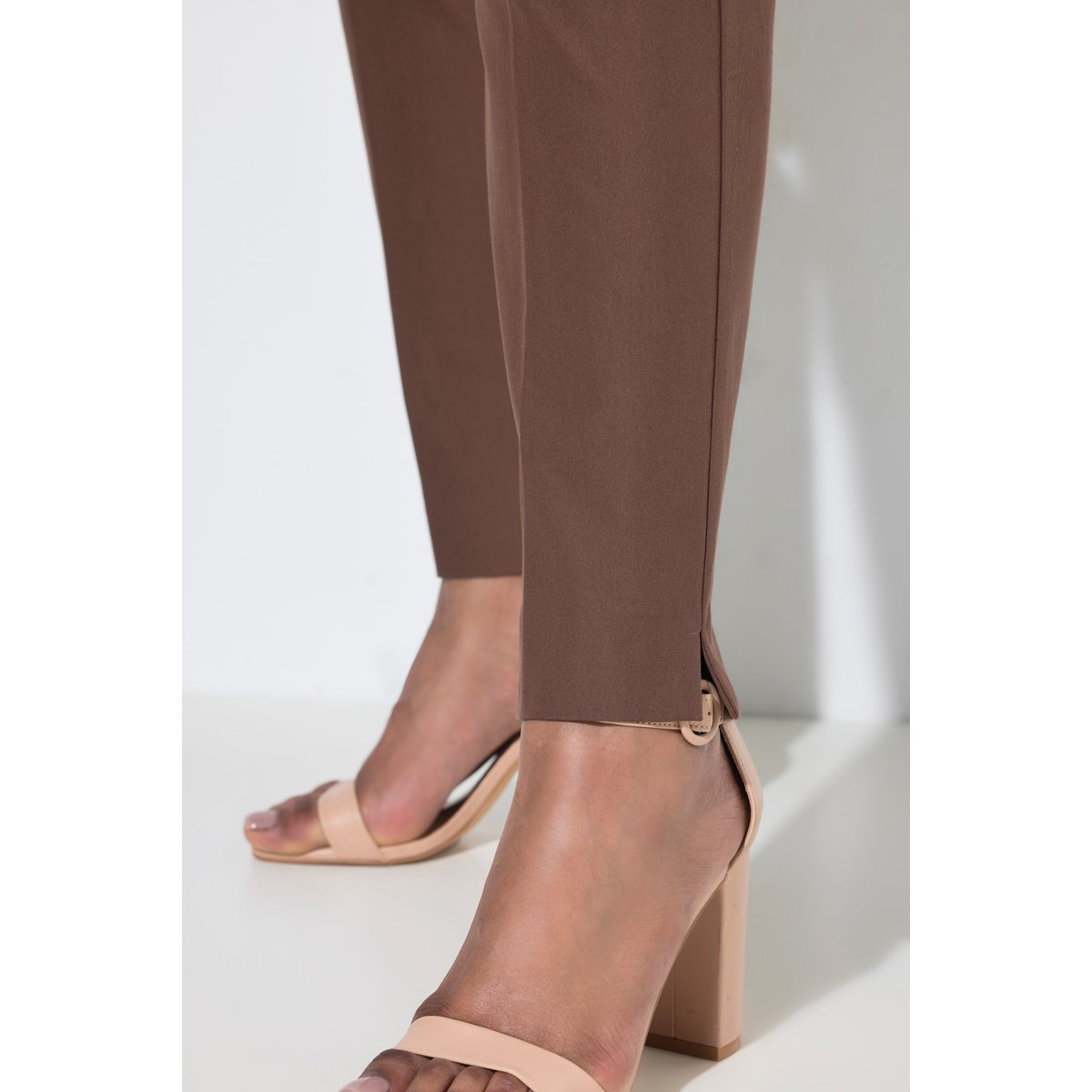 Pantalon, plis repassés, jambe étroite marron, ULLA POPKEN
