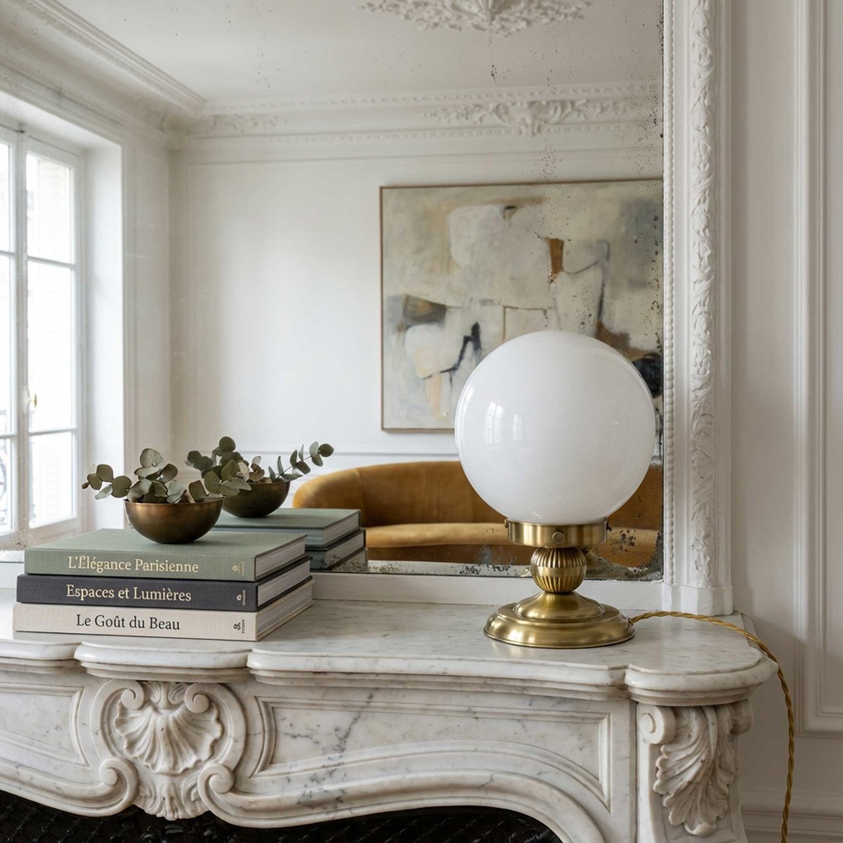 Lampe à poser en verre opalin et métal doré - REJANE blanc et doré, C-CREATION
