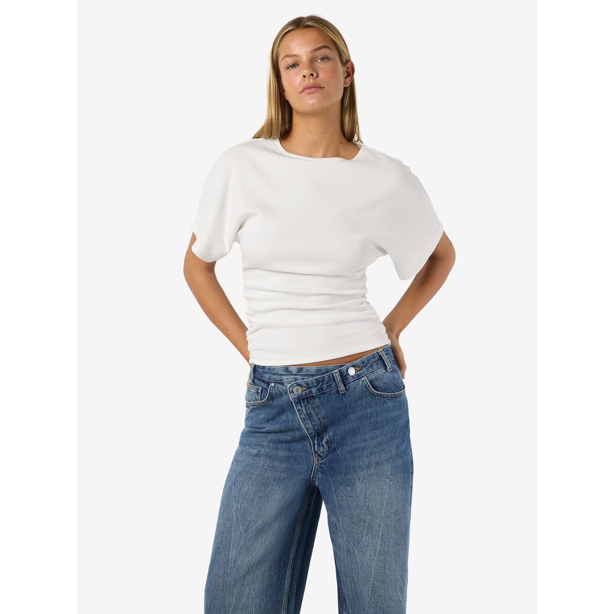 T-Shirt cloud dancer, NOISY MAY