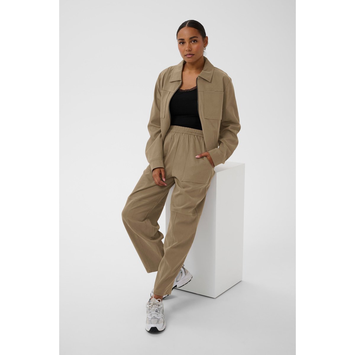 Pantalon casual marron morel, KAFFE
