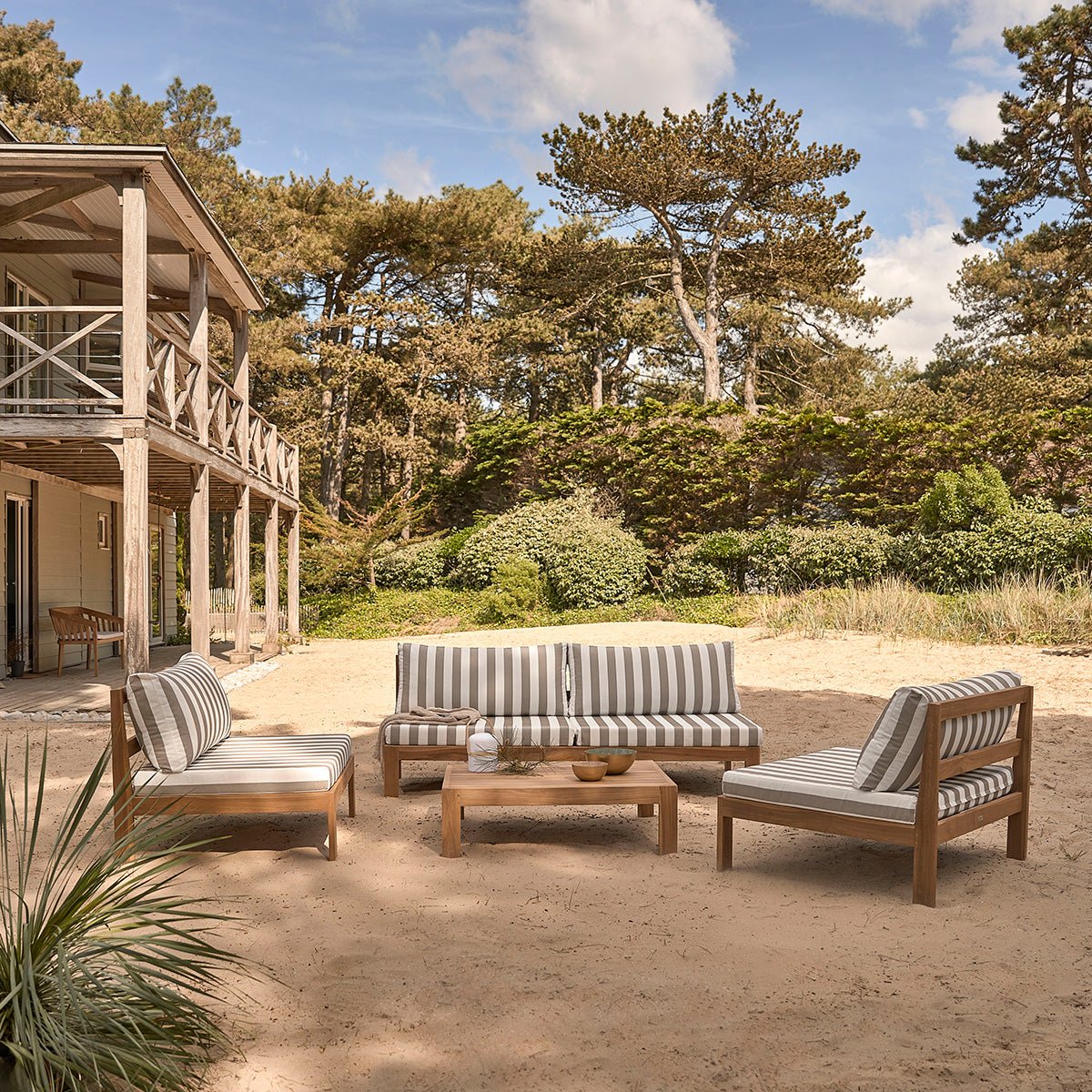 Fauteuil de jardin en teck massif rayé PALMA gris, BERAH GETAH