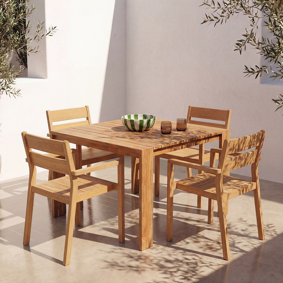 Lot de 2 chaises de jardin en teck massif CALVIA naturel clair, HABITAT