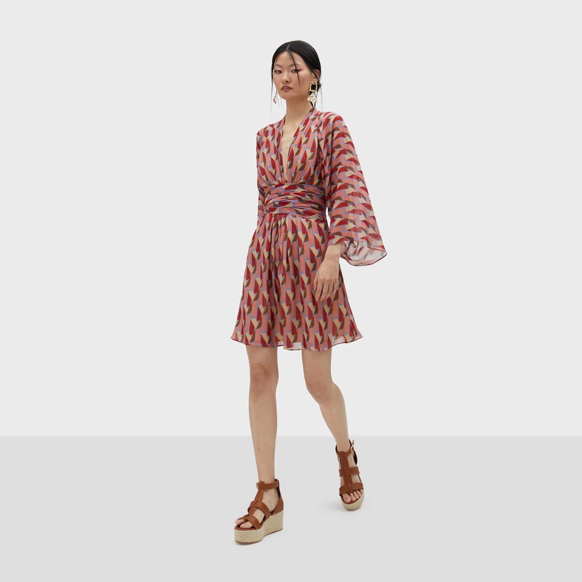 Robe courte avec ceinture large pêche, LOLA CASADEMUNT