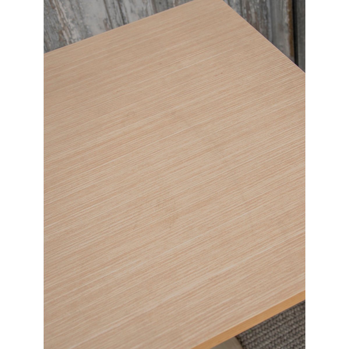 Table à manger carrée au pied chromé Karla N°1226 - Bon état bois clair, DEBONGOUT