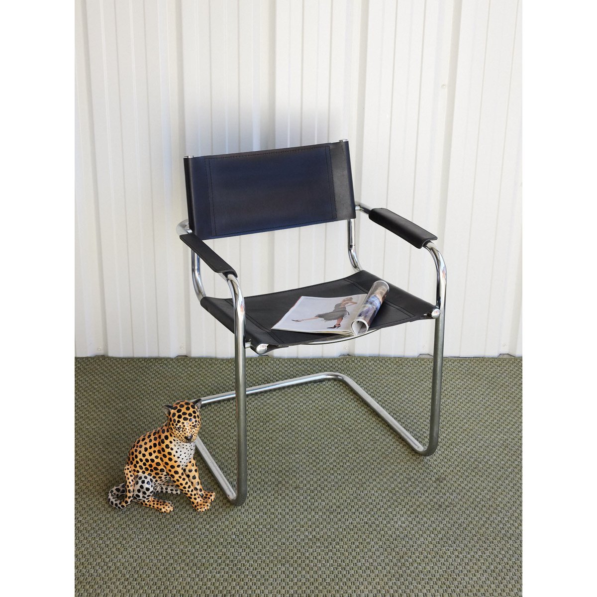 Fauteuil en chrome Jakob N°1398 - Bon état noir, DEBONGOUT