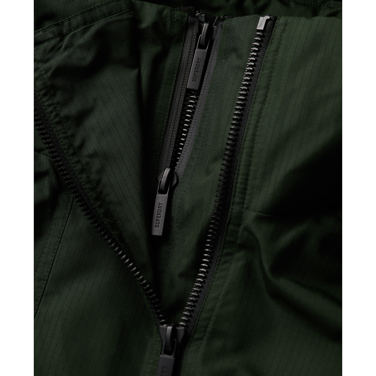 Coupe vent à capuche vert forêt, SUPERDRY