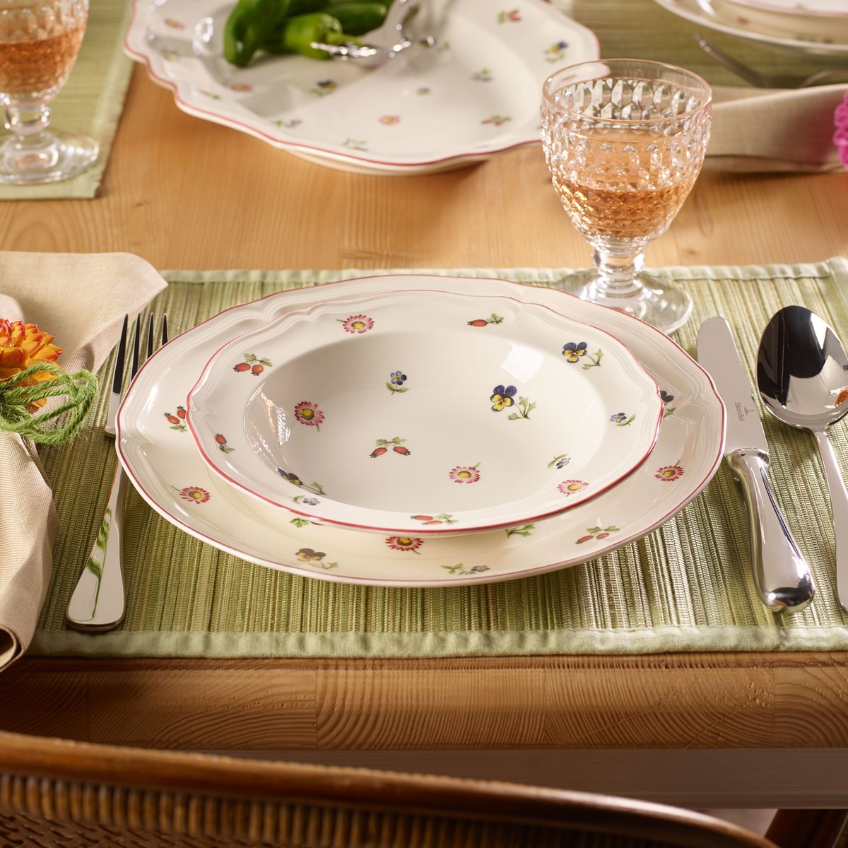 Assiette Calotte PETITE FLEUR blanc, VILLEROY & BOCH