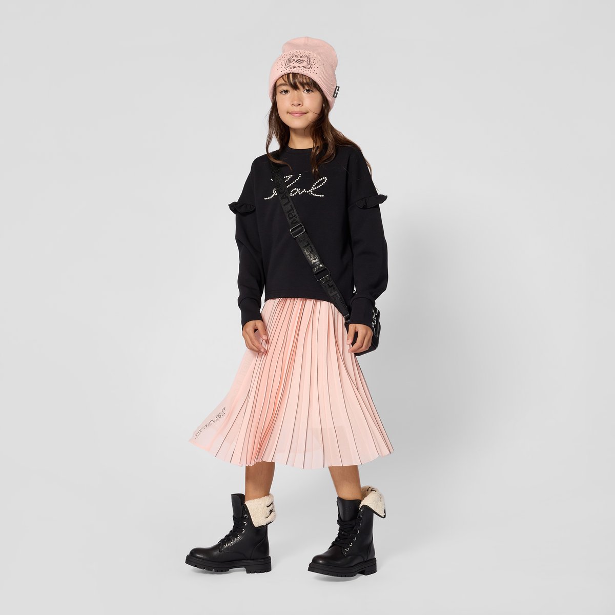 Ensemble bonnet et tour de cou rose petale, KARL LAGERFELD KIDS