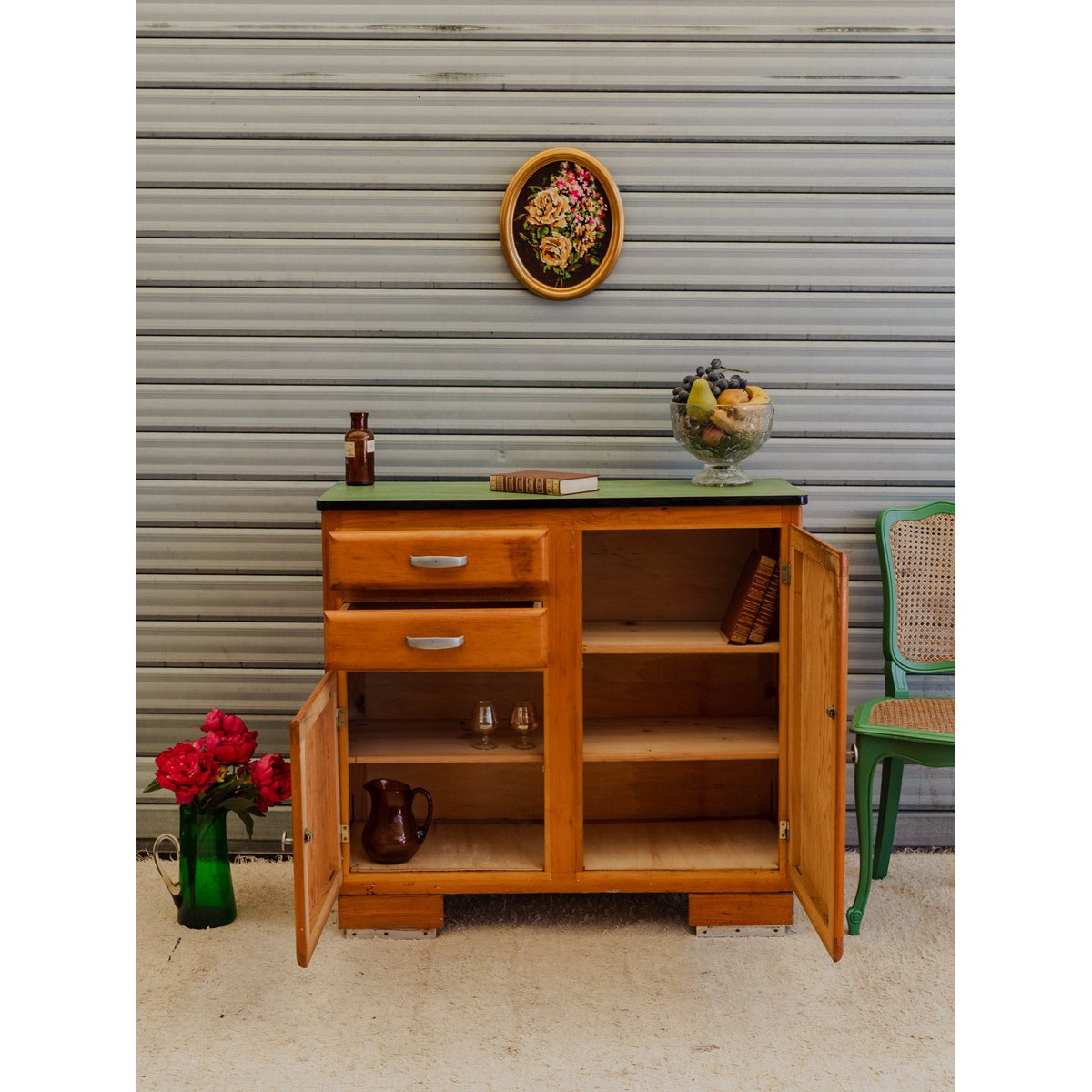 Buffet mado en bois Gilbert N°1910 - Bon état bois foncé, DEBONGOUT