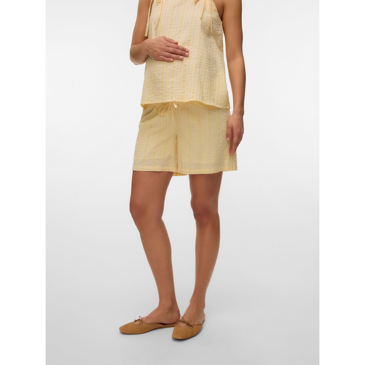 Short jaune - mellow yellow 1, MAMA LICIOUS