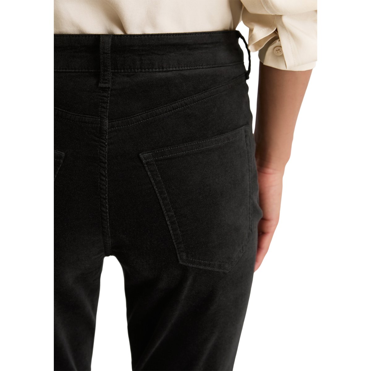Pantalon en velours modèle Alkea slim en mélange de coton organique et de stretch noir, MARC O'POLO