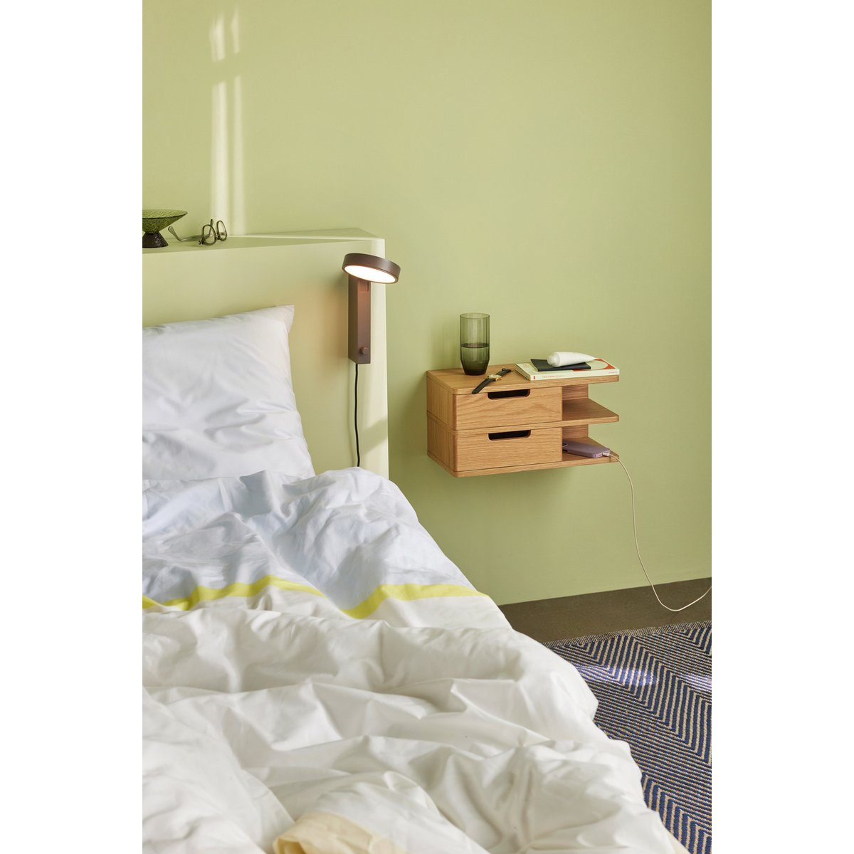 Applique murale en fer et polycarbonate CREA marron, HUBSCH