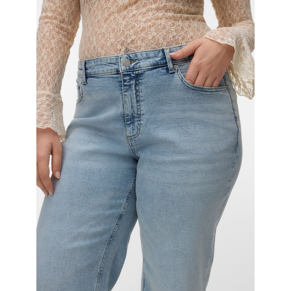 Jean À Coupe Large light blue denim, VERO MODA