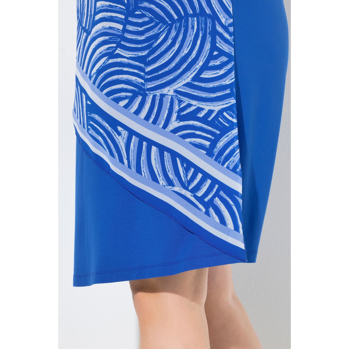 Robe en jersey oversize bleu azur, ULLA POPKEN