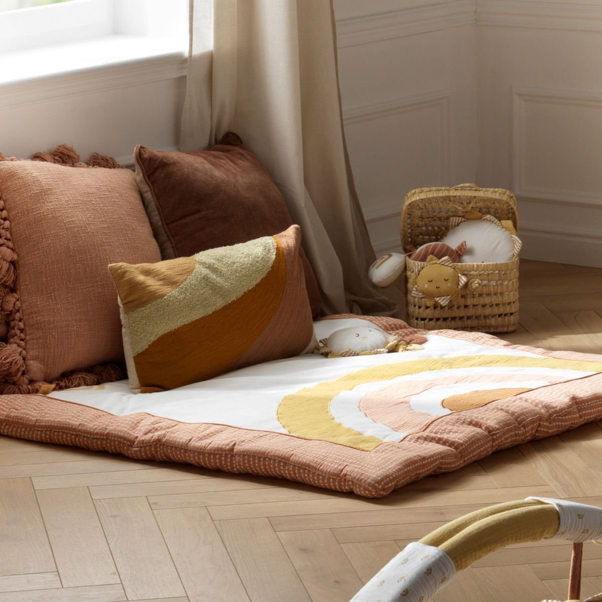 Grand tapis en velours blanc, SAUTHON