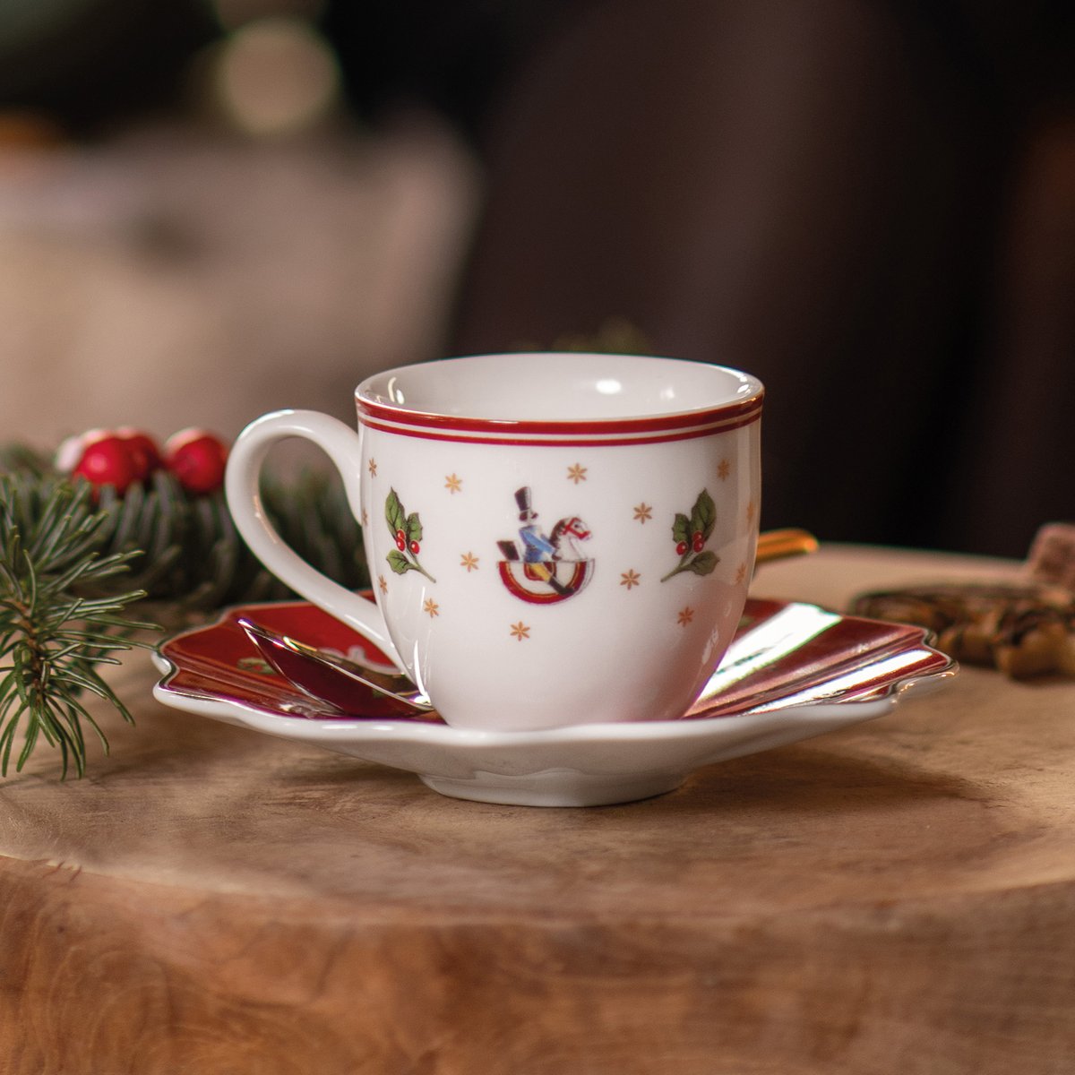 Soucoupe Tasse Moka TOY'S DELIGHT rouge, VILLEROY & BOCH