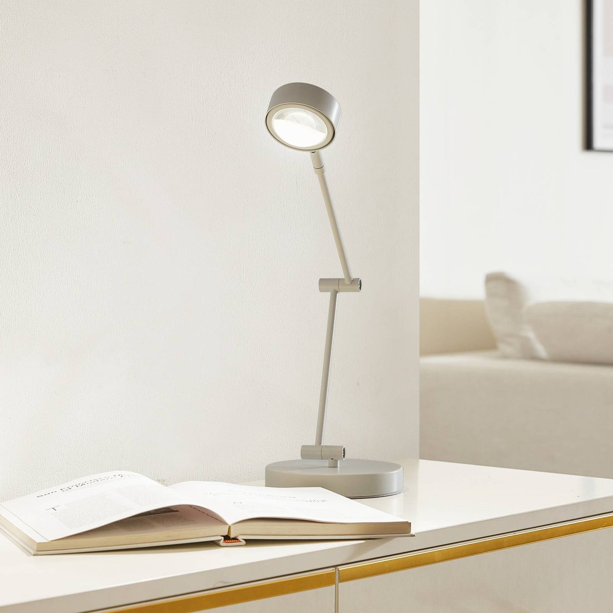 Lampe à poser en métal moderne, Jyla blanc mat, LINDBY