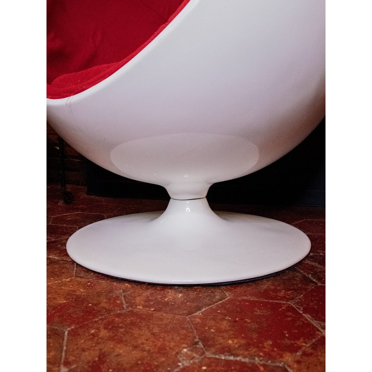 Fauteuil Eggs Space Age Jakob N°839 - Bon état blanc, DEBONGOUT