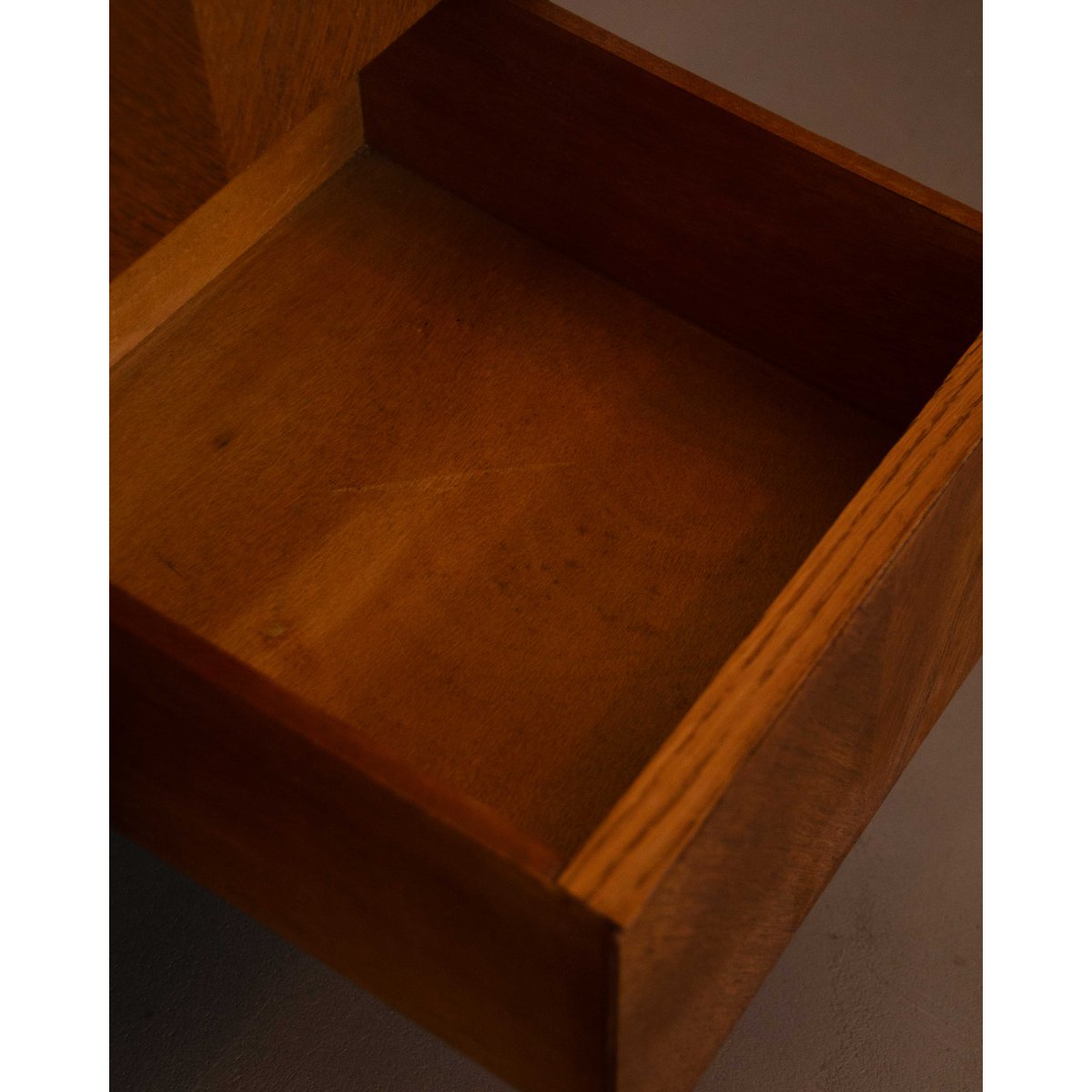 Meuble Singer réinventé en bureau Edouard N°729 - Bon état bois foncé, DEBONGOUT