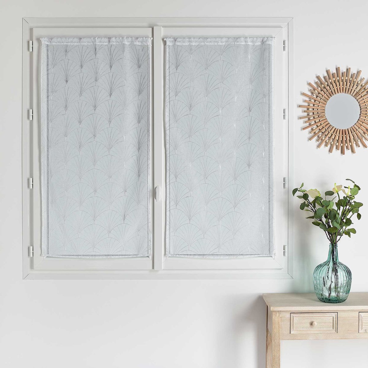 Paire de petits voilages brodés au style art déco - QABANE blanc, HOME MAISON