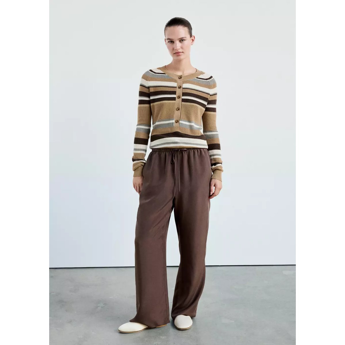Pull-over côtelé à rayures marron, MANGO