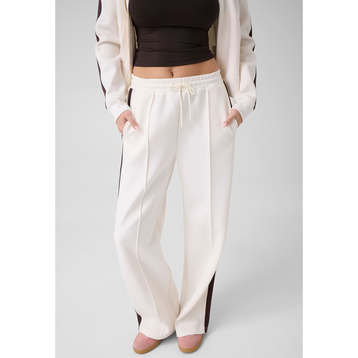 Pantalons De Survêtement À Bandes Latérales crème, GUESS