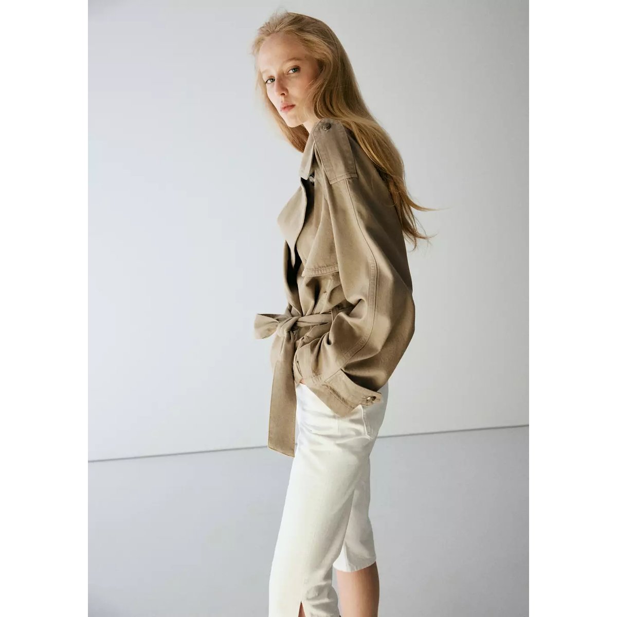 Trench cintré avec ceinture sable, MANGO