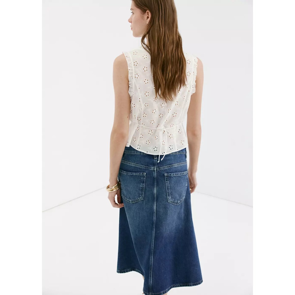 Blouse en coton à broderies ajourées blanc cassé, MANGO